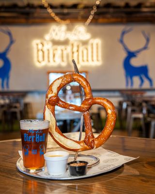 No-Li Brewhouse by null