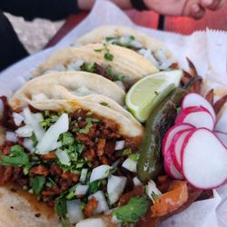Tacos Los Troncos