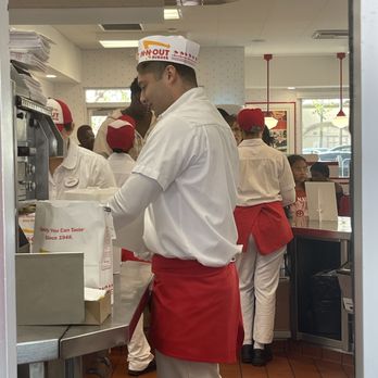 In-N-Out Burger - Burgers Near Me - Inglewood, California In-N-Out Burger - Burgers Near Me - Inglewood, California