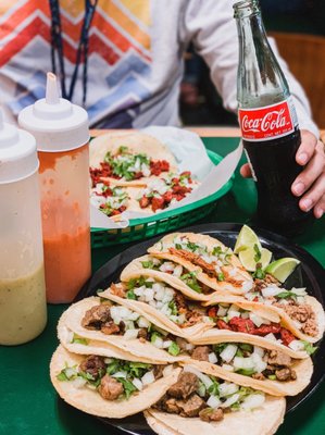 Ricos Tacos Lupe by null
