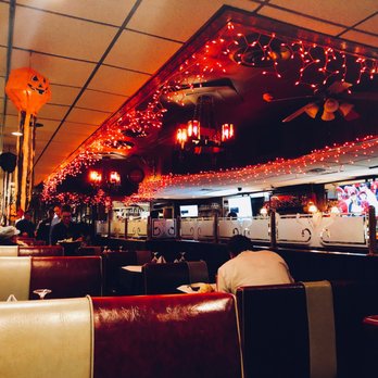 Freddy's Steak House - The Decor - Steakhouses Near Me - Hammond, Indiana Freddy's Steak House - The Decor - Steakhouses Near Me - Hammond, Indiana