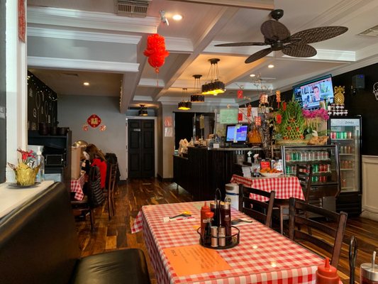 Yummy Noodle House by null