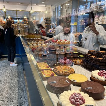 Pain Pain - Bakeries Near Me - Paris, 75 Pain Pain - Bakeries Near Me - Paris, 75