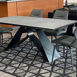 Mobler Furniture