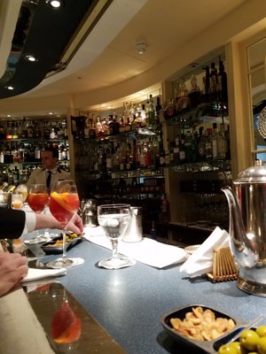 American Bar by null