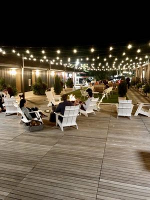 Oak Steakhouse by null