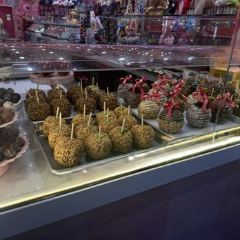 Sloan's Ice Cream - Ice Cream & Frozen Yogurt Near Me - Las Vegas, Nevada