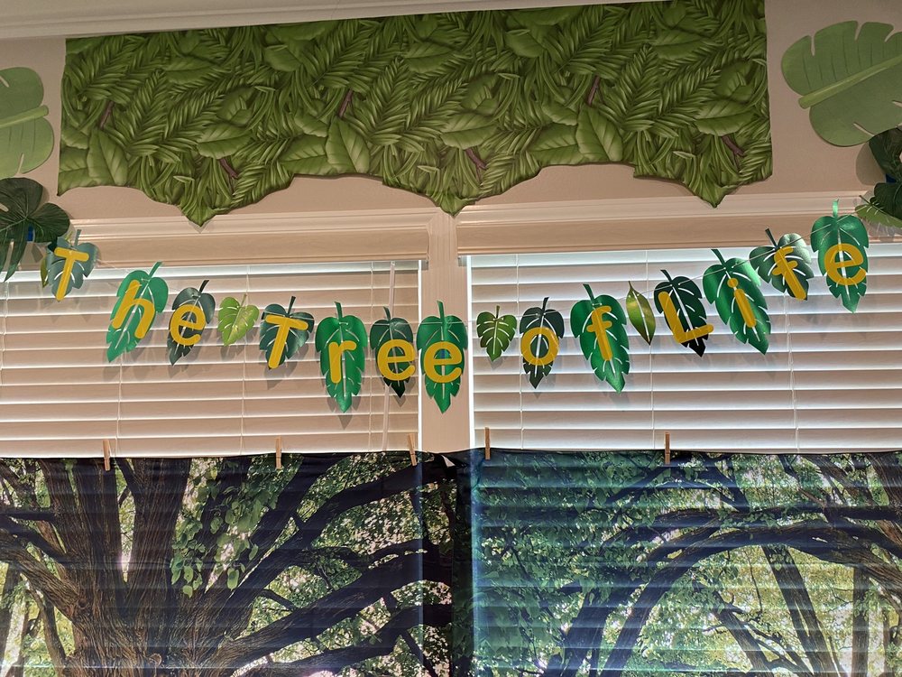 FAITH LUTHERAN CHURCH OF MOORPARK 123 Park Ln, Moorpark, California