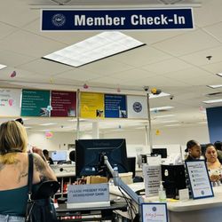 AAA Redlands Insurance and Member Services - Check-in