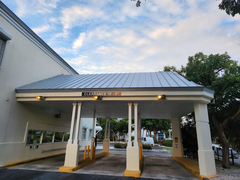 Slide of Roof Assassins