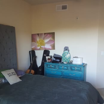 Sage Luxury Apartments - Not done decorating but master bedroom is plenty spacious - Apartments Near Me - Phoenix, Arizona Sage Luxury Apartments - Not done decorating but master bedroom is plenty spacious - Apartments Near Me - Phoenix, Arizona