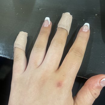 Beverly Hills Nails & Spa - Nail Salons Near Me - Jackson, Tennessee