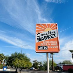 Sunshine Market - Outside