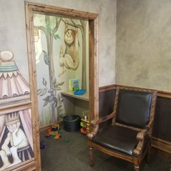 Evans Chiropractic - Kids play area