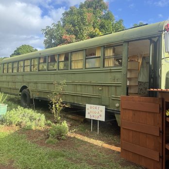 808 Goat Yoga - 808 Goat Yoga shop - Yoga Near Me - Kilauea, Hawaii