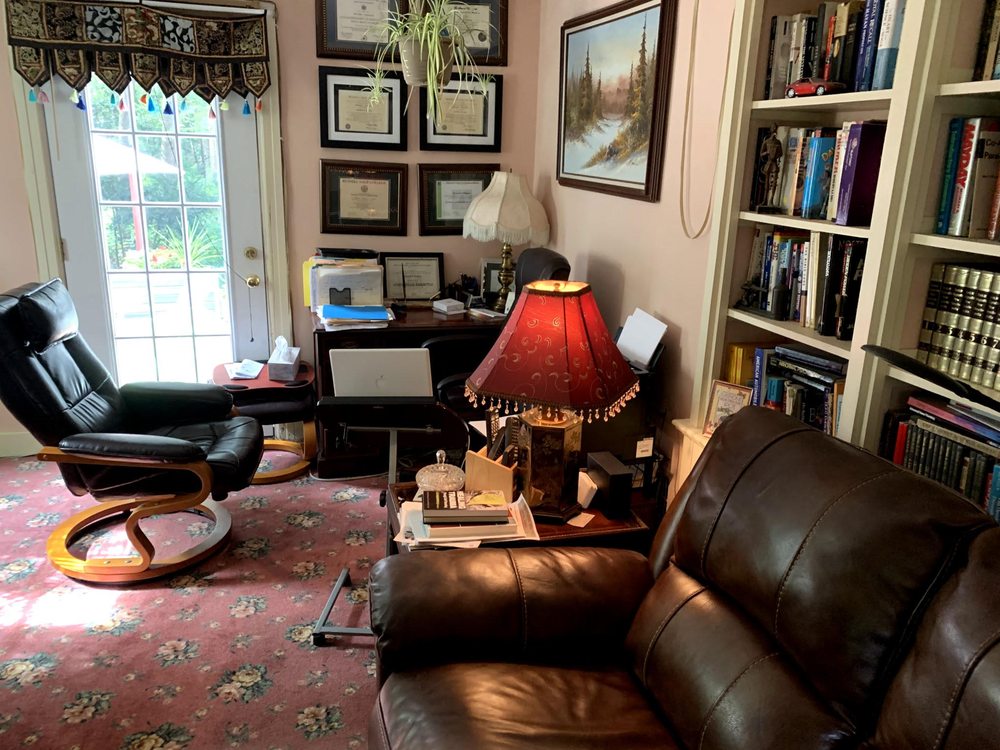 Howard F Halligan, LMHC - grief counselor in Delmar, NY