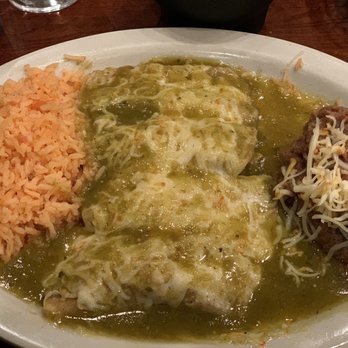 Garcia's Restaurant - Chicken enchiladas Verdes - Mexican Near Me - Chicago, Illinois