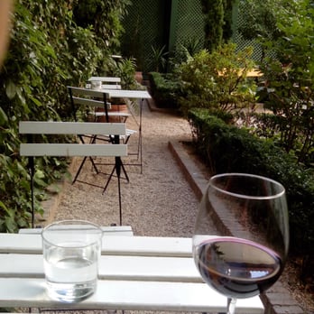 El Café del Jardín - Coffee & Tea Near Me - Madrid, M El Café del Jardín - Coffee & Tea Near Me - Madrid, M