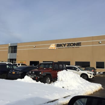 Sky Zone Trampoline Park - Trampoline Parks Near Me - Deer Park, New York Sky Zone Trampoline Park - Trampoline Parks Near Me - Deer Park, New York