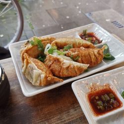 kini - Teigtaschen