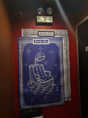 Beauty Bar Chicago by null