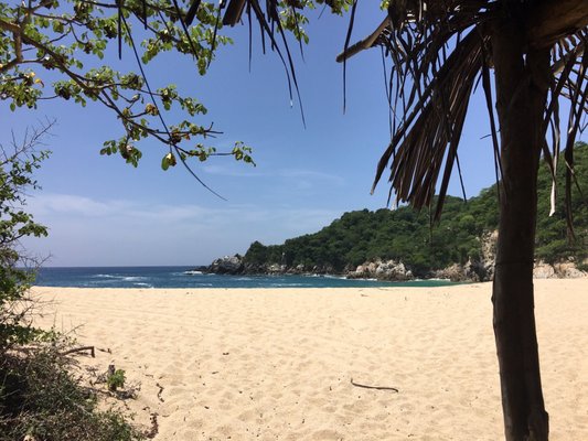 Bahia De Cacaluta by null