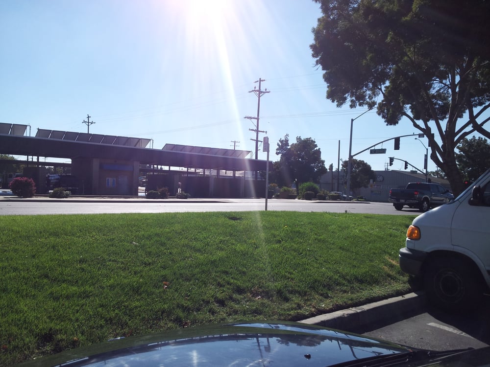 MORA’S HAND WASH Updated July 2024 1609 G St, Merced, California