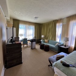 Pretty decent sized room we upgraded to.