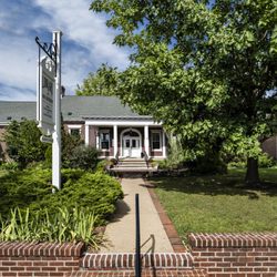 Library of the Chathams