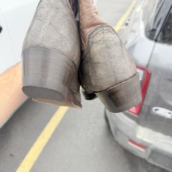 J & B Boot & Shoe Repair - New heels
