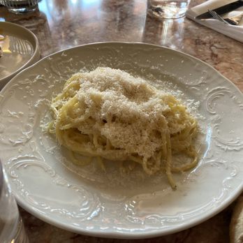 Lupo - Italian Near Me - Banff, Alberta Lupo - Italian Near Me - Banff, Alberta