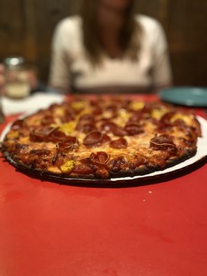 Plank's Cafe & Pizzeria by null