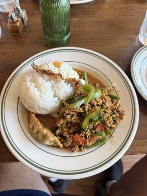 Busaba Garden Thai Cuisine by null