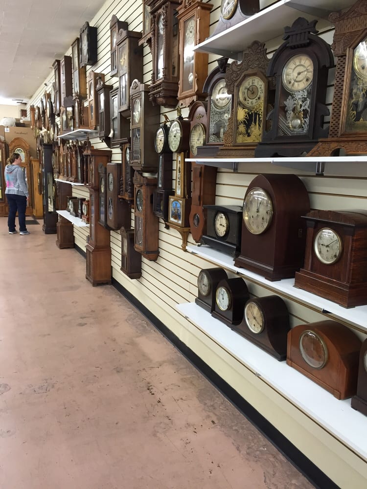 CLOCK’S SPECIALTY Updated September 2024 10 Reviews 604 E Olive