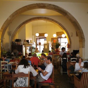 Pois Café - Austrian Near Me - Lisbon, 11