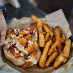 Whiskey Kitchen - Lobster roll