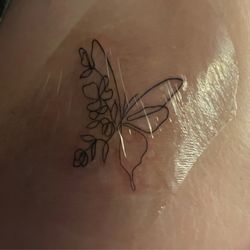 Ink & Needle - East - Fineline tattoo by Ally