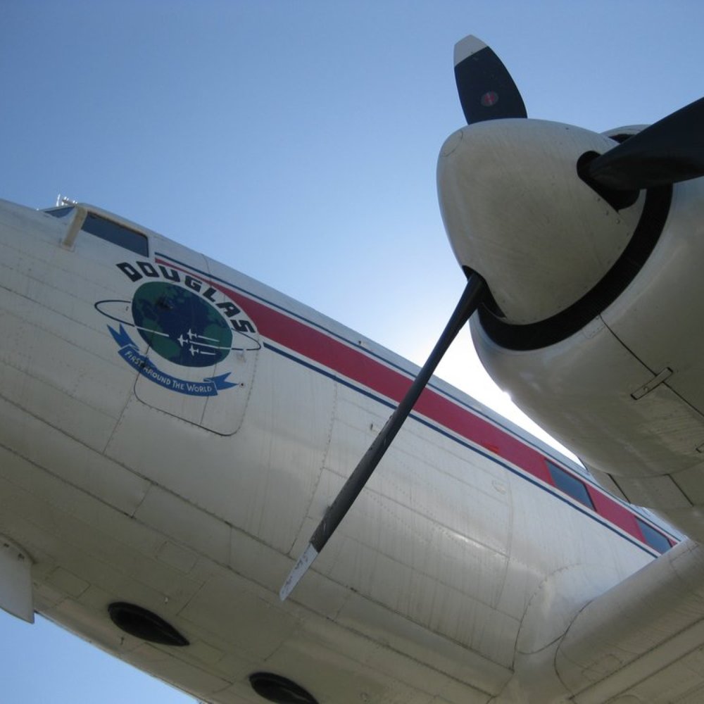 Douglas DC-3 - Parks Near Me - Santa Monica, California
