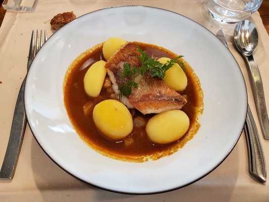 Restaurant Curiades by null