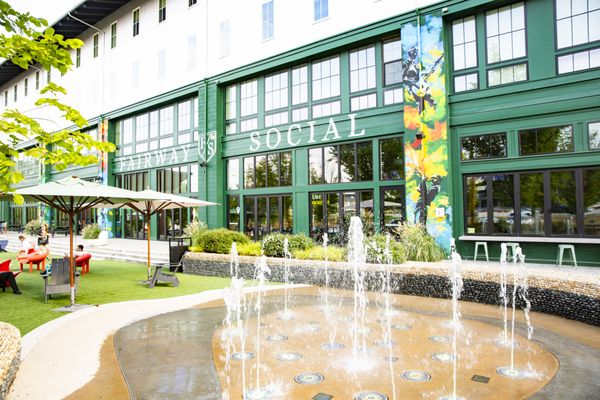 Fairway Social Trilith by null