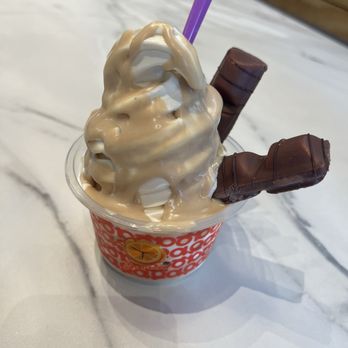 Juice Time - "Kinder" Vanilla ice cream + kinder bueno + kinder sauce - Juice Bars & Smoothies Near Me - Naperville, Illinois