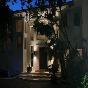 Premio Property Solutions - Trust the process, never rush it! We take our time to get the job done right. - Window Washing Near Me - Tampa Bay, Florida Premio Property Solutions - Trust the process, never rush it! We take our time to get the job done right. - Window Washing Near Me - Tampa Bay, Florida
