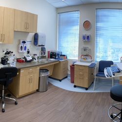 Daly City Youth Health Center - Patient Room.