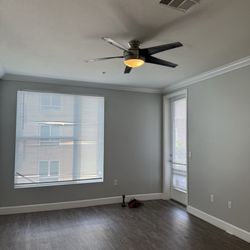 Ben's Moving - Empty living room