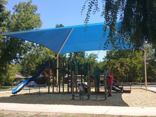 CRESTA PARK - Updated January 2026 - 19 Photos - 4033 Cresta Way ...