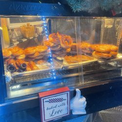 Canton Pretzel Store - Hotdog & Pretzels