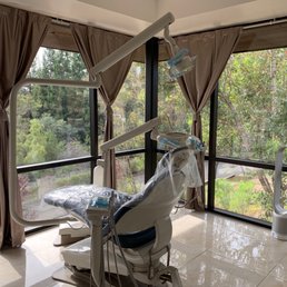 So so clean and with beautiful view! I feel like I'm in a spa! Very relaxing for people who are afraid of dental office! So so clean and with beautiful view! I feel like I'm in a spa! Very relaxing for people who are afraid of dental office!