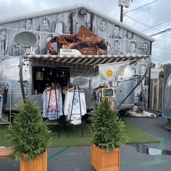 Sun Dressed - Women's Clothing Near Me - Costa Mesa, California