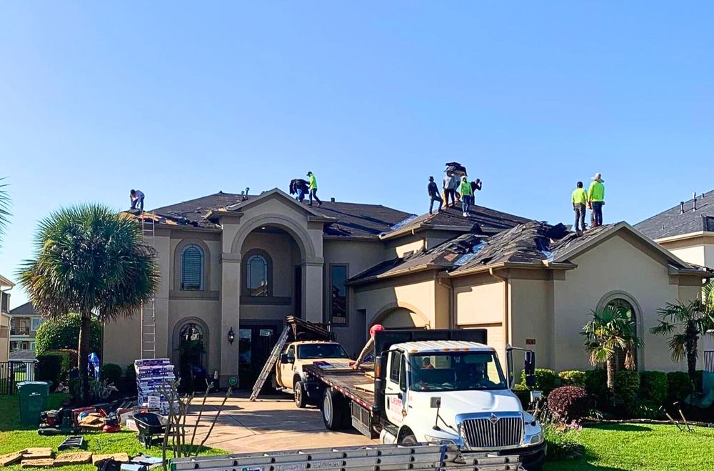 Slide of Holladay Family Roofing