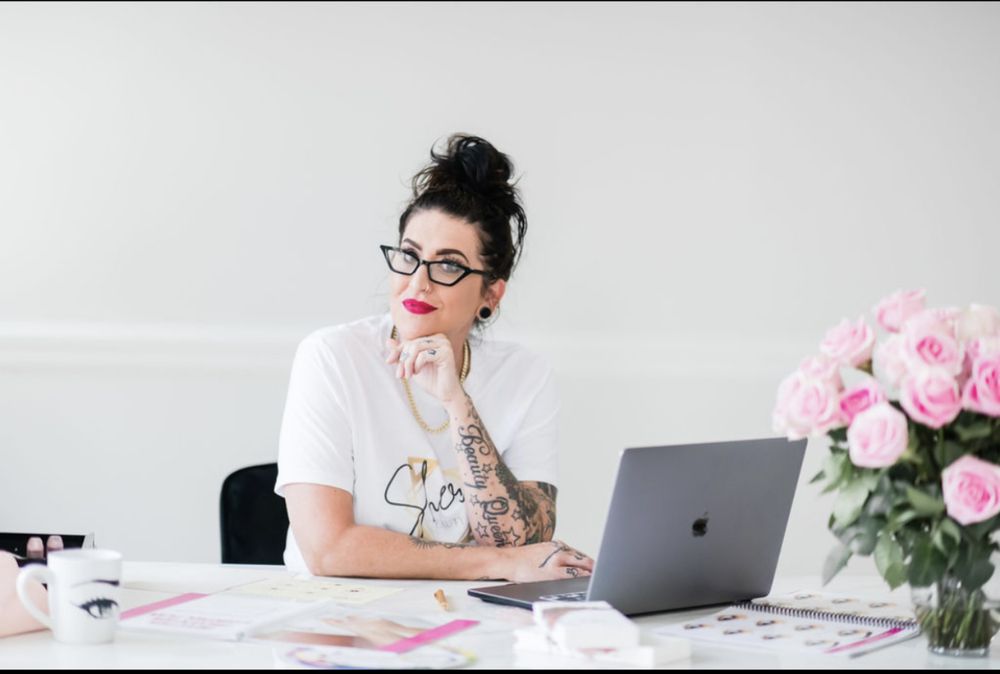 Shero Beauty Permanent Makeup Academy Logo